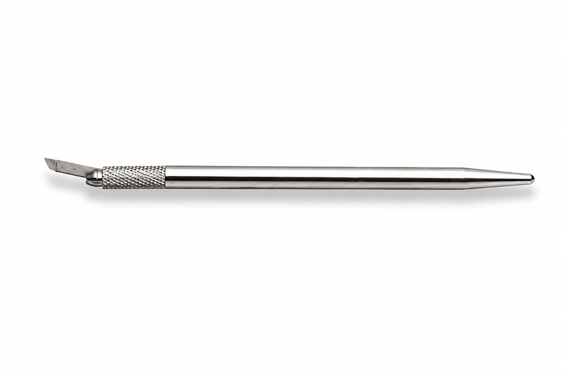 Στυλό pen microblading μίας χρήσης για PMU και shading εφαρμογές με ελαφρύ σχεδιασμό και επαγγελματική ακρίβεια.