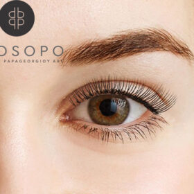 σχημα και βαφη νεαρο κοριτσι χαλανδρι