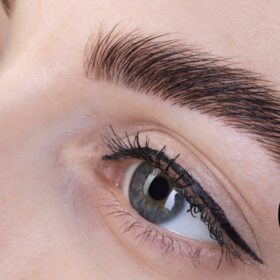 brow-lamination-close-up-natural-brow-lift-prosopo.jpg