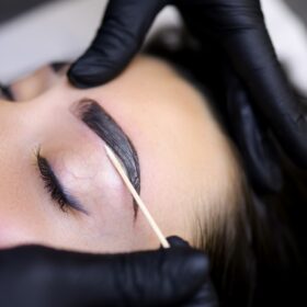 brow-lamination-processing-step-keratin-treatment-prosopo-chalandri-athens.jpg