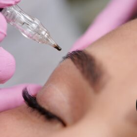 microblading-frydia-efarmogi-xromatos-diadikasia-chalandri.jpg