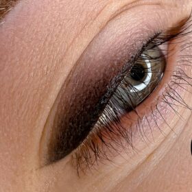 smokey-permanent-eyeliner-closeup-soft-shading-prosopo.jpg