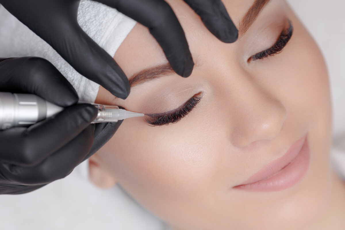 Ημιμόνιμο Permanent Eyeliner στο P-Prosopo στο Χαλάνδρι