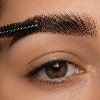 Εκπαίδευση Brow Lamination σε ατομικό σεμινάριο αισθητικής PROSOPO