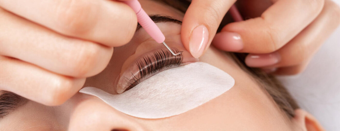 Επαγγελματική διόρθωση αποτυχημένου Lash Lift σε ταλαιπωρημένες βλεφαρίδες